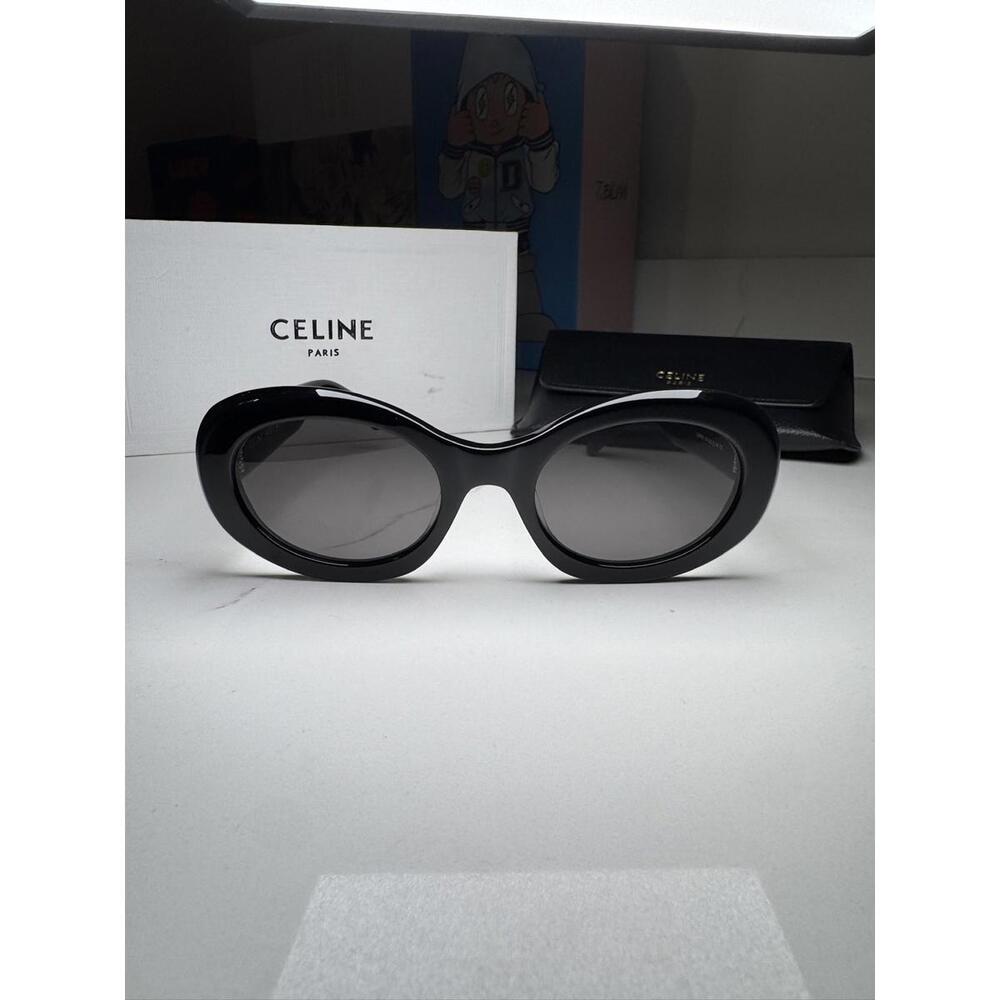 CELINE EYEWEAR Triomphe oval-frame acetate sunglasses